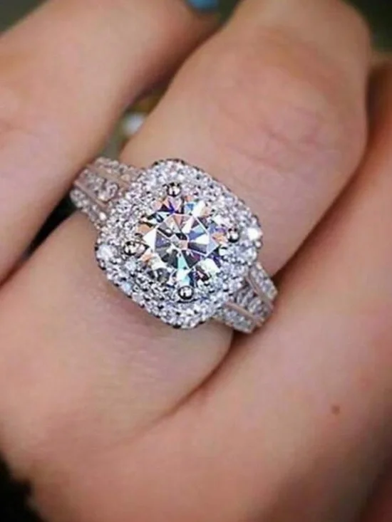 Silver ring - Picture 2 of 3